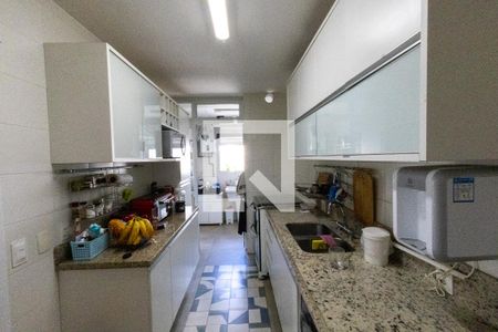 Apartamento para alugar com 117m², 3 quartos e 2 vagasCozinha 