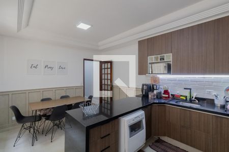Casa à venda com 210m², 3 quartos e 3 vagasCozinha