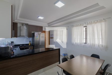 Casa à venda com 210m², 3 quartos e 3 vagasCozinha