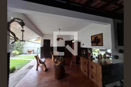 Casa de Condomínio à venda com 3 quartos, 247m² em Anil, Rio de Janeiro