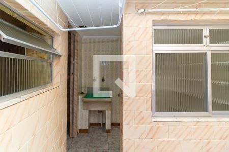 Casa para alugar com 116m², 3 quartos e 1 vagaÁrea de Serviço