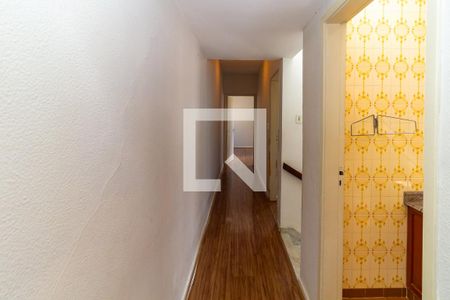 Corredor de casa para alugar com 3 quartos, 116m² em Vila Prudente, São Paulo