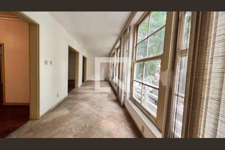 Apartamento à venda com 295m², 3 quartos e 2 vagas