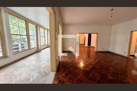 Apartamento à venda com 295m², 3 quartos e 2 vagas