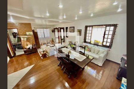 Casa à venda com 3 quartos, 176m² em Pechincha, Rio de Janeiro