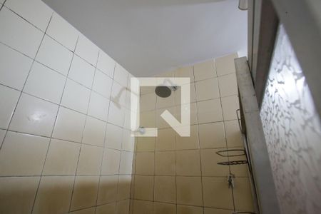 Apartamento à venda com 74m², 3 quartos e 1 vaga Apartamento à venda com 74m², 3 quartos e 1 vagaBanheiro