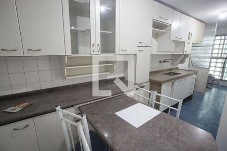 Apartamento à venda com 74m², 3 quartos e 1 vaga Apartamento à venda com 74m², 3 quartos e 1 vagaCozinha