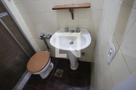 Apartamento à venda com 74m², 3 quartos e 1 vaga Apartamento à venda com 74m², 3 quartos e 1 vagaBanheiro