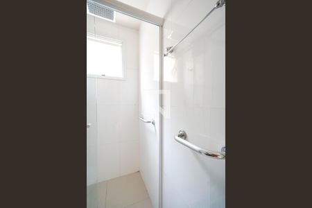 Apartamento à venda com 50m², 2 quartos e 1 vaga Apartamento à venda com 50m², 2 quartos e 1 vagaBarras de apoio