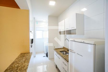 Apartamento à venda com 50m², 2 quartos e 1 vaga Apartamento à venda com 50m², 2 quartos e 1 vagaCozinha