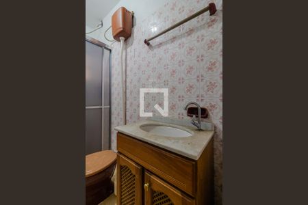 Casa à venda com 138m², 2 quartos e 3 vagasBanheiro