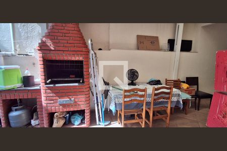 Casa à venda com 500m², 3 quartos e 7 vagasQuintal 