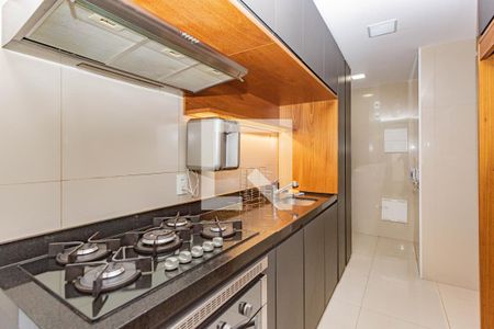 Cozinha de apartamento para alugar com 3 quartos, 106m² em Aclimação, São Paulo