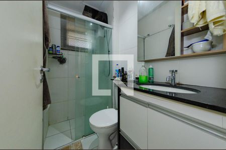 Banheiro suíte de apartamento à venda com 2 quartos, 55m² em Buritis, Belo Horizonte