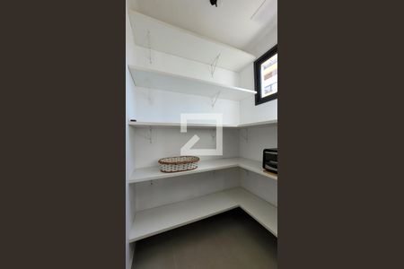 Apartamento à venda com 135m², 4 quartos e 2 vagas Apartamento à venda com 135m², 4 quartos e 2 vagasCozinha