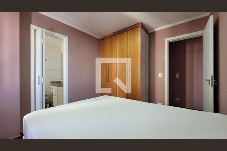 Apartamento à venda com 135m², 4 quartos e 2 vagas Apartamento à venda com 135m², 4 quartos e 2 vagasQuarto 2