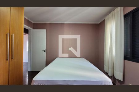 Apartamento à venda com 135m², 4 quartos e 2 vagas Apartamento à venda com 135m², 4 quartos e 2 vagasQuarto 2