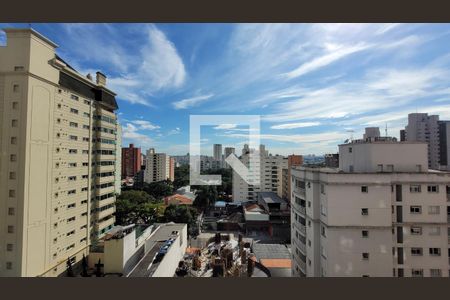 Apartamento à venda com 135m², 4 quartos e 2 vagas Apartamento à venda com 135m², 4 quartos e 2 vagasVista do Quarto 3