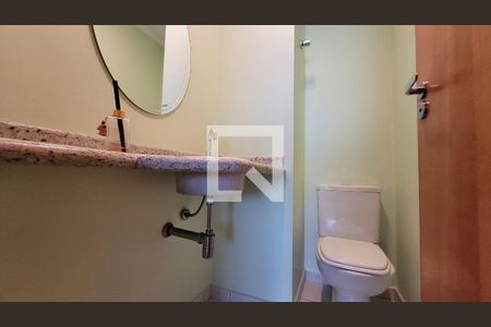 Apartamento à venda com 135m², 4 quartos e 2 vagas Apartamento à venda com 135m², 4 quartos e 2 vagasLavabo