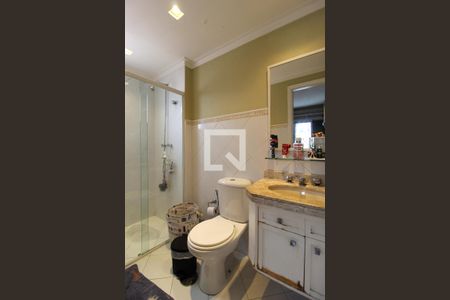 Apartamento à venda com 178m², 2 quartos e 3 vagasBanheiro da Suíte 2