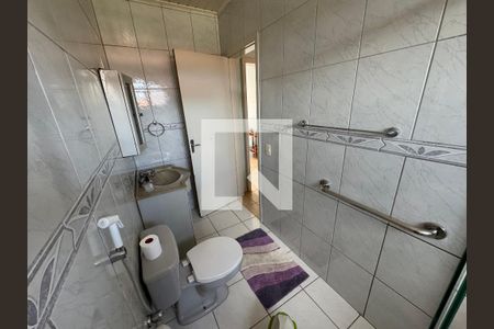 Casa à venda com 140m², 2 quartos e 4 vagasBanheiro