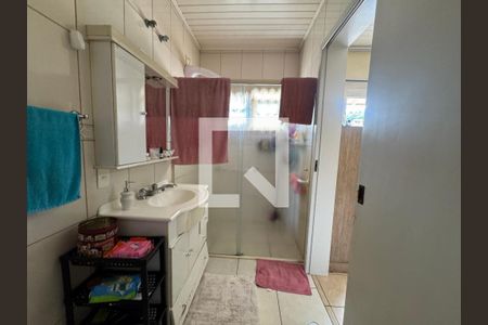 Casa à venda com 140m², 2 quartos e 4 vagasBanheiro