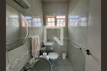 Casa à venda com 140m², 2 quartos e 4 vagasBanheiro