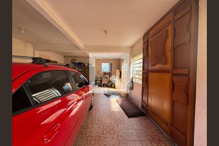 Casa à venda com 140m², 2 quartos e 4 vagasGaragem