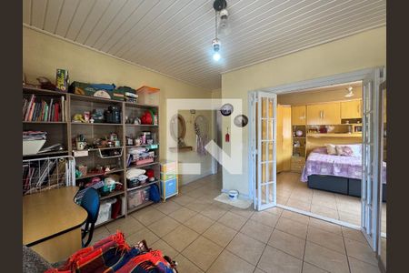 Casa à venda com 140m², 2 quartos e 4 vagasQuarto 2