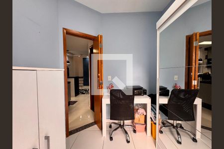 Apartamento à venda com 90m², 2 quartos e 2 vagas Apartamento à venda com 90m², 2 quartos e 2 vagasQuarto 2