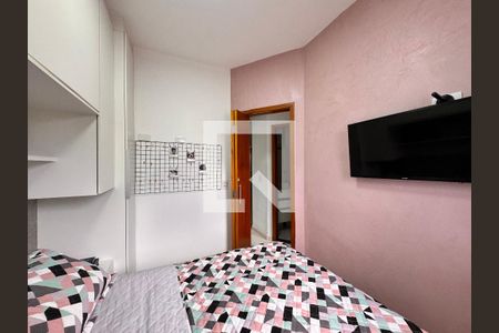 Apartamento à venda com 90m², 2 quartos e 2 vagas Apartamento à venda com 90m², 2 quartos e 2 vagasQuarto 1