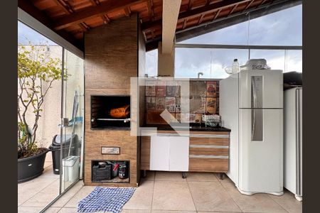 Apartamento à venda com 90m², 2 quartos e 2 vagas Apartamento à venda com 90m², 2 quartos e 2 vagasCobertura