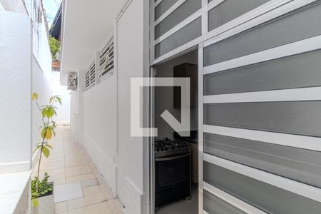 Casa para alugar com 325m², 3 quartos e 4 vagas Casa para alugar com 325m², 3 quartos e 4 vagasEntrada de Serviço