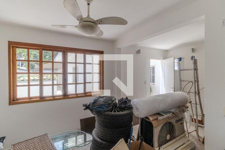 Casa para alugar com 325m², 3 quartos e 4 vagas Casa para alugar com 325m², 3 quartos e 4 vagasEdícula