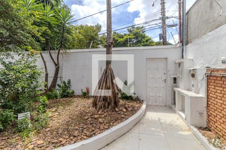 Casa para alugar com 325m², 3 quartos e 4 vagas Casa para alugar com 325m², 3 quartos e 4 vagasPortão de Entrada