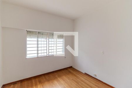 Casa para alugar com 325m², 3 quartos e 4 vagas Casa para alugar com 325m², 3 quartos e 4 vagasQuarto 1