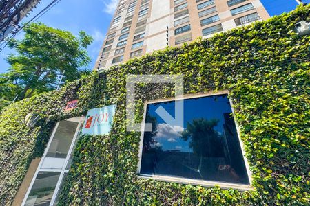 Studio à venda com 36m², 1 quarto e 1 vaga Studio à venda com 36m², 1 quarto e 1 vagaFachada