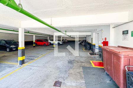 Studio à venda com 36m², 1 quarto e 1 vaga Studio à venda com 36m², 1 quarto e 1 vagaGaragem