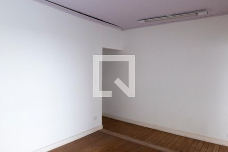 Casa para alugar com 200m², 2 quartos e 2 vagas Casa para alugar com 200m², 2 quartos e 2 vagasQuarto