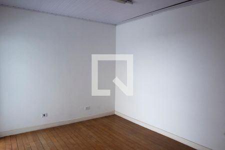 Casa para alugar com 200m², 2 quartos e 2 vagas Casa para alugar com 200m², 2 quartos e 2 vagasQuarto