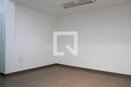 Casa para alugar com 200m², 2 quartos e 2 vagas Casa para alugar com 200m², 2 quartos e 2 vagasÁrea de Serviço
