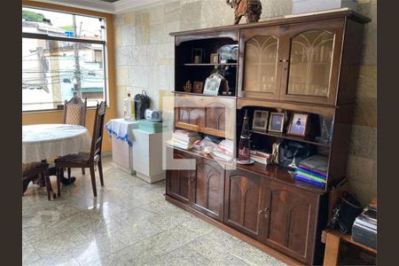 Casa à venda com 4 quartos, 273m² em Jabaquara, São Paulo