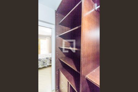 Apartamento para alugar com 107m², 3 quartos e 2 vagasCloset da suíte