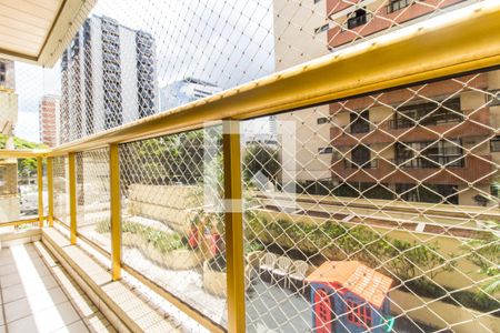 Varanda de apartamento para alugar com 3 quartos, 107m² em Alphaville Industrial, Barueri