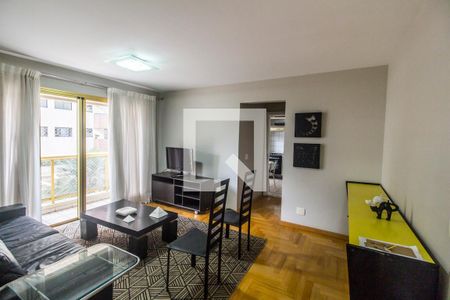 Sala de TV de apartamento para alugar com 3 quartos, 107m² em Alphaville Industrial, Barueri