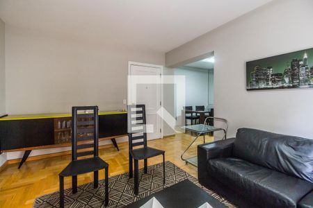 Sala de TV de apartamento para alugar com 3 quartos, 107m² em Alphaville Industrial, Barueri