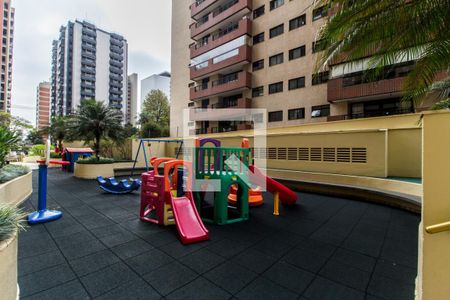 Apartamento para alugar com 107m², 3 quartos e 2 vagasÁrea comum - Playground