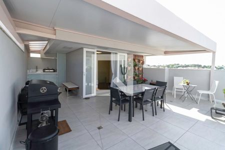 Apartamento à venda com 126m², 2 quartos e 2 vagas Apartamento à venda com 126m², 2 quartos e 2 vagasCobertura