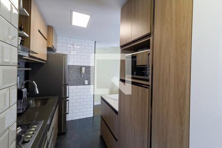 Apartamento à venda com 126m², 2 quartos e 2 vagas Apartamento à venda com 126m², 2 quartos e 2 vagasCozinha e Área de Serviço