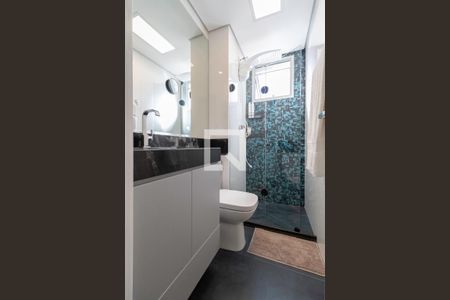 Apartamento à venda com 126m², 2 quartos e 2 vagas Apartamento à venda com 126m², 2 quartos e 2 vagasBanheiro da suíte